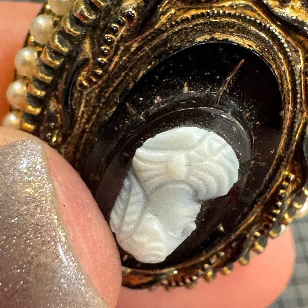 Vintage Ornate Cameo Brooch Faux Pearl Gold Tone Victorian Style Fleur de Lis
